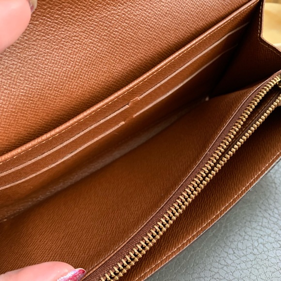 ‼️sold‼️Louis Vuitton Sarah Wallet - Picture 7 of 16